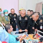 มทภ. 2 ผู้แทน ผบ.ทบ. ติดตามอาการกำลังพลบาดเจ็บจากการปฏิบัติราชการสนาม ณ รพ.พระมงกุฎเกล้า