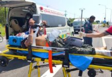 เรือโทขับ เก๋ง BMW ชน จยย.ชายสูงอายุสาหัส เมื่อเวลา 14.10 น. วันที่ 30 เม.ย.69