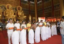 นนทบุรี – จัดพิธีบรรพชาสามเณรจีนนิกาย ถวายเป็นพระราชกุศลสมเด็จพระบรมราชชนนีพันปีหลวง
