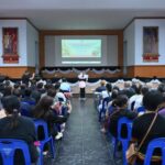 รองผู้ว่าราชการจังหวัดนครปฐม เป็นประธานในพิธีเปิด โครงการอบรมเสริมสร้างความรู้ ความเข้าใจ ความตระหนักรู้และพัฒนาศักยภาพให้กับกลุ่มเปราะบาง