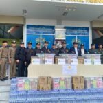 ตม.เชียงแสน ให้การต้อนรับ รมต.ยุติธรรม ที่มาตรวจเยี่ยมการปฏิบัติการสกัดกั้นยาเสพติดในพื้นที่ลำน้ำโขง ไทย-ลาว