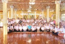 ตาก-เทศบาลตำบลท่าสายลวดร่วมสืบสานประเพณีแห่เทียนพรรษา ประจำปี 2569