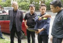 นายกเทศมนตรีเมืองศรีราชา ลงพื้นที่จัดระเบียบลำรางสาธารณะ