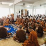 พุทธศาสนิกชนร่วมน้อมศิระคารวะมุทิตาจิต “พระวชิรวุฒิ” สืบสานประเพณีงาม ร่วมน้อมบูชาครูอาจารย์ ณ วัดศรีมงคลใต้