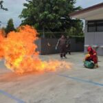 เทศบาลบางละมุงซ้อมแผนอัคคีภัยในสถานศึกษา เสริมทักษะครู–นักเรียน รับมือเหตุฉุกเฉิน