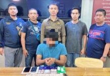 ตำรวจป่าตองรวบเอเย่นต์หนีหมายจับ คาห้องพักพร้อมยาบ้า-ไอซ์ และเงินสด 7 หมื่นบาท