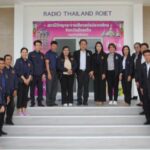 รองอธิบดีกรมประชาสัมพันธ์ลงพื้นที่ร้อยเอ็ด ให้กำลังใจเจ้าหน้าที่ ชู AI ยกระดับงานสื่อรัฐ สู่สื่อหลายแพลตฟอร์ม