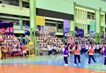 ประธานคณะกรรมการสถานศึกษาขั้นพื้นฐาน โรงเรียนราชินีบูรณะเป็นประธานกล่าวเปิดงานพิธีเปิดการแข่งขันกีฬาภายใน “ราชาวดีเกมส์”