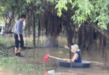ด่วน ผอ.แจ้งปิดโรงเรียนน้ำทะลัก