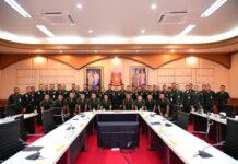 มทภ.2 ให้โอวาทแก่นักเรียนนายร้อย จปร. ชั้นปีที่ 5 ในโอกาสศึกษาดูงานและฝึกปฏิบัติหน้าที่ในพื้นที่ ทภ.2
