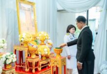 ผู้ว่าฯ ฉะเชิงเทรา ประธานในพิธีรับพระราชทานเครื่องราชอิสริยาภรณ์อันเป็นที่สรรเสริญยิ่งดิเรกคุณาภรณ์ ประจำปี 2568