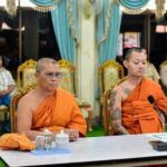 เจ้าคณะอำเภอดอนตูมมอบเกียรติบัตรให้กับผู้ที่ทำความดีที่ได้ร่วมสนับสนุนกิจกรรมอันเป็นประโยชน์ต่อพระพุทธศาสนาและชุมชน