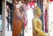 เกศพระพุทธสิหิงค์วัดใหม่สำราญ เกาะล้าน หายปริศนา พบกล้องวงจรปิดถูกตัดสาย ตำรวจพิสูจน์หลักฐานเร่งตรวจสอบ